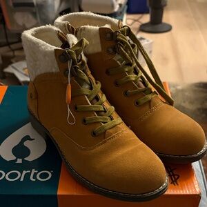 Sporto Women's Brown Lace Up Boots